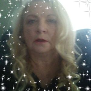 Meet your Posher, Karla